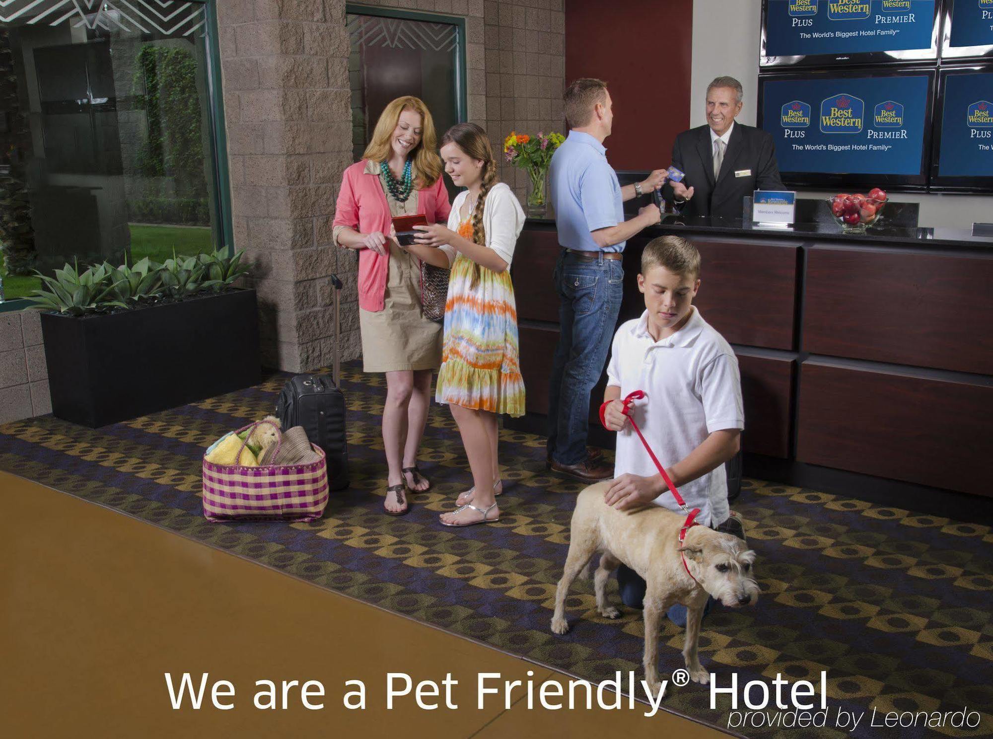 Best Western Thompson Exterior photo